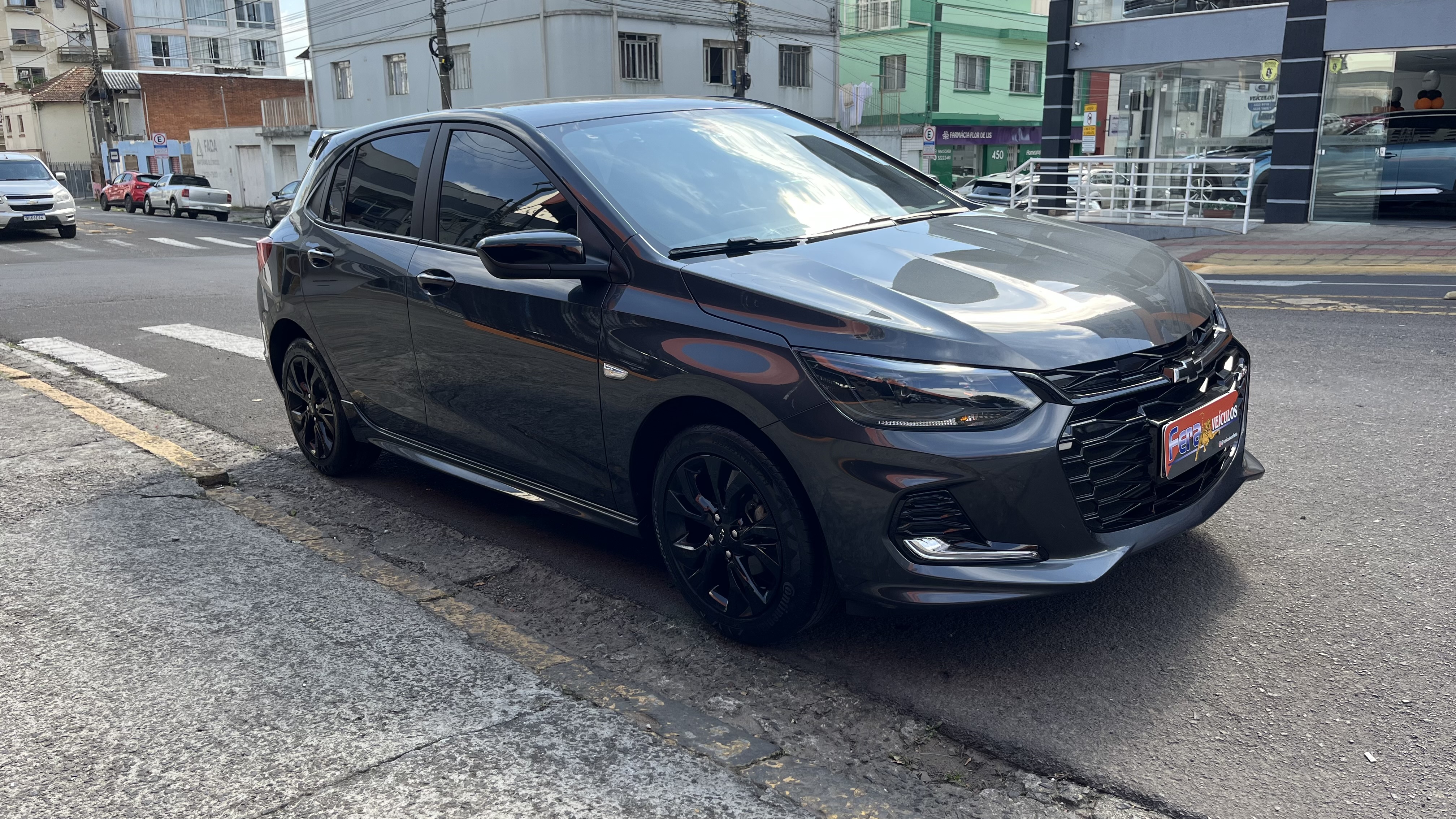GM - Chevrolet ONIX HATCH RS 1.0 TB 12V Flex 5p Aut. - foto 3