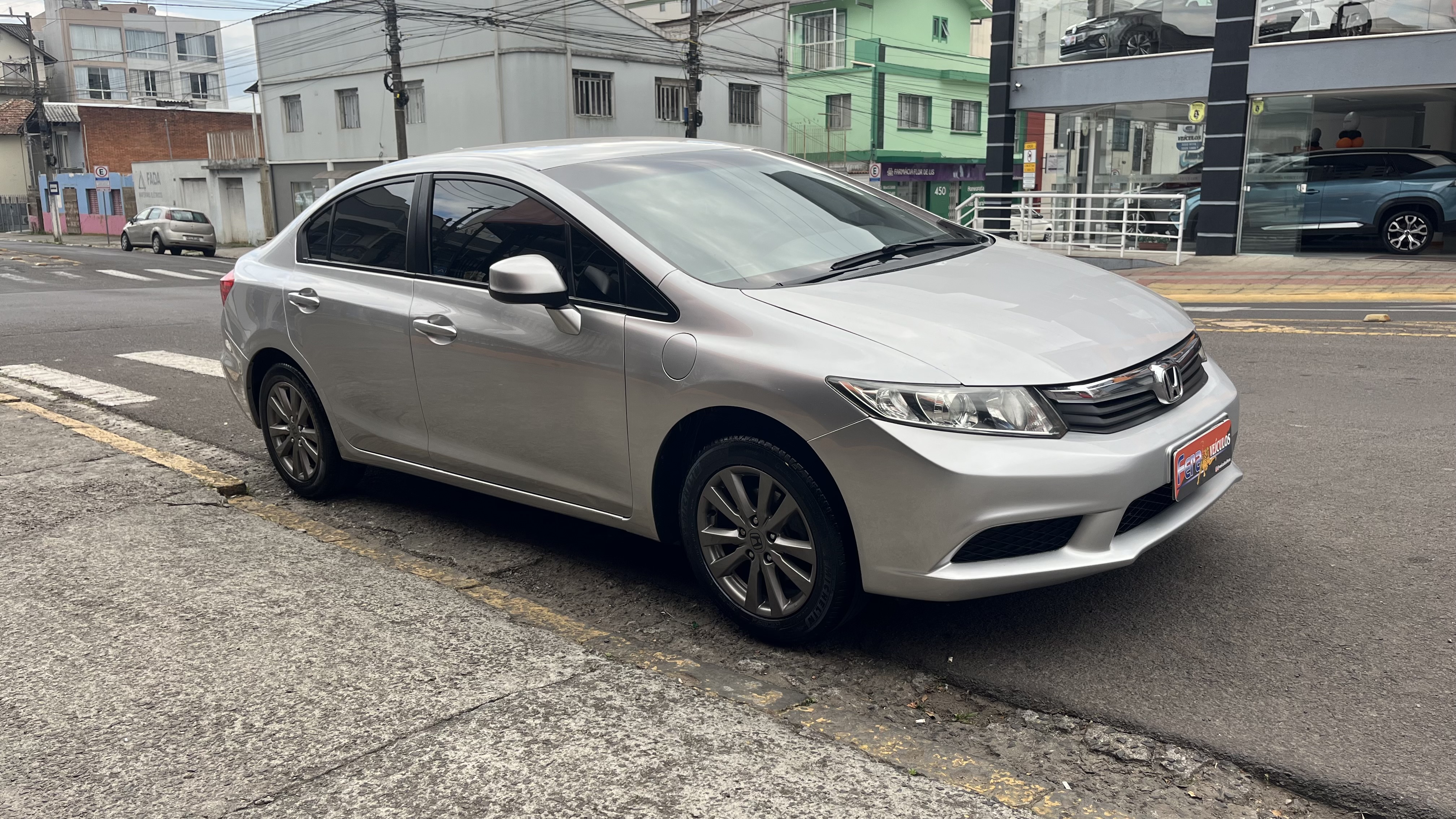 Honda Civic 1.8 LXS MANUAL FLEX - foto 3
