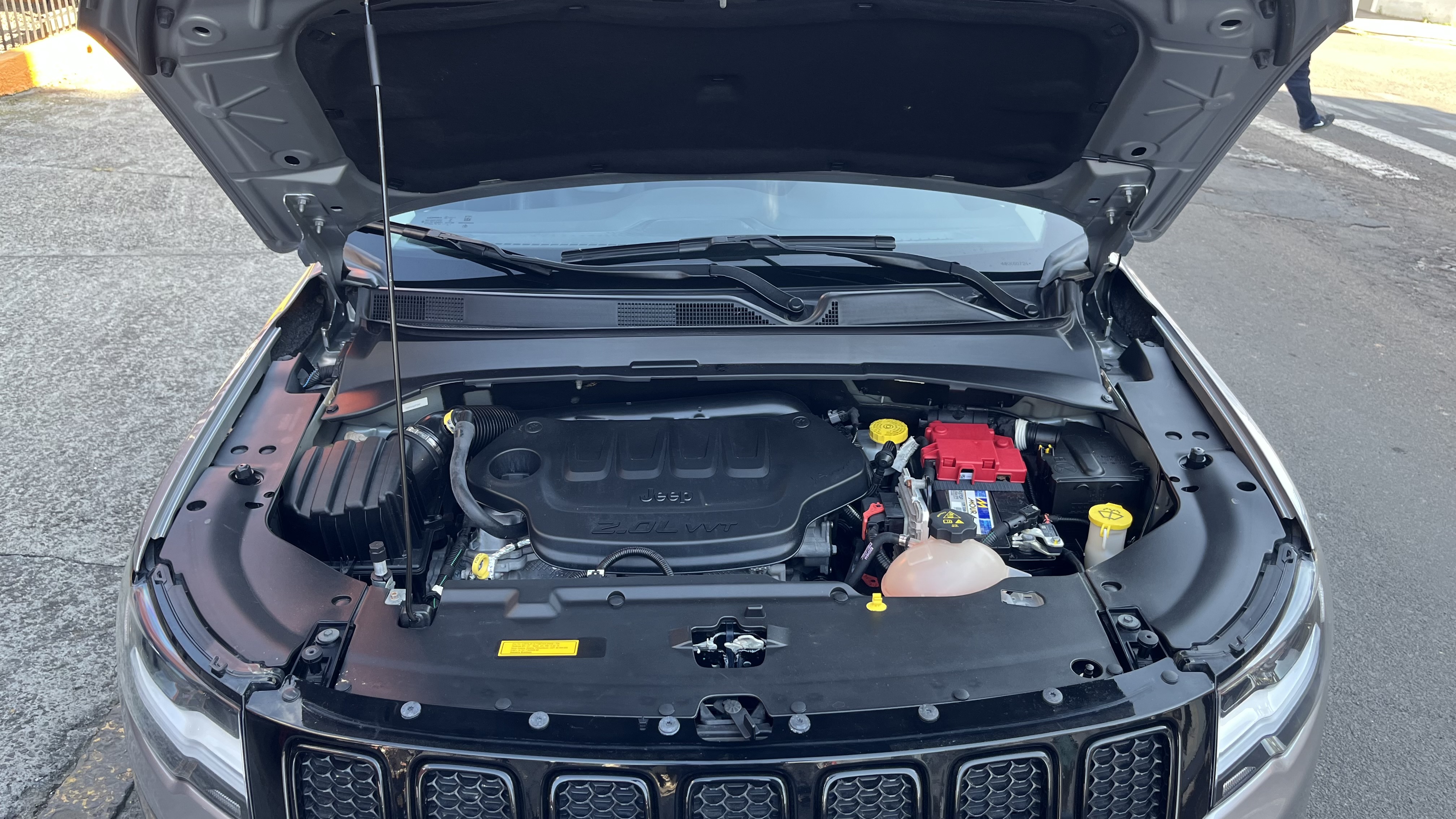 JEEP Compass 2.0 Longitude Flex Automático - foto 4