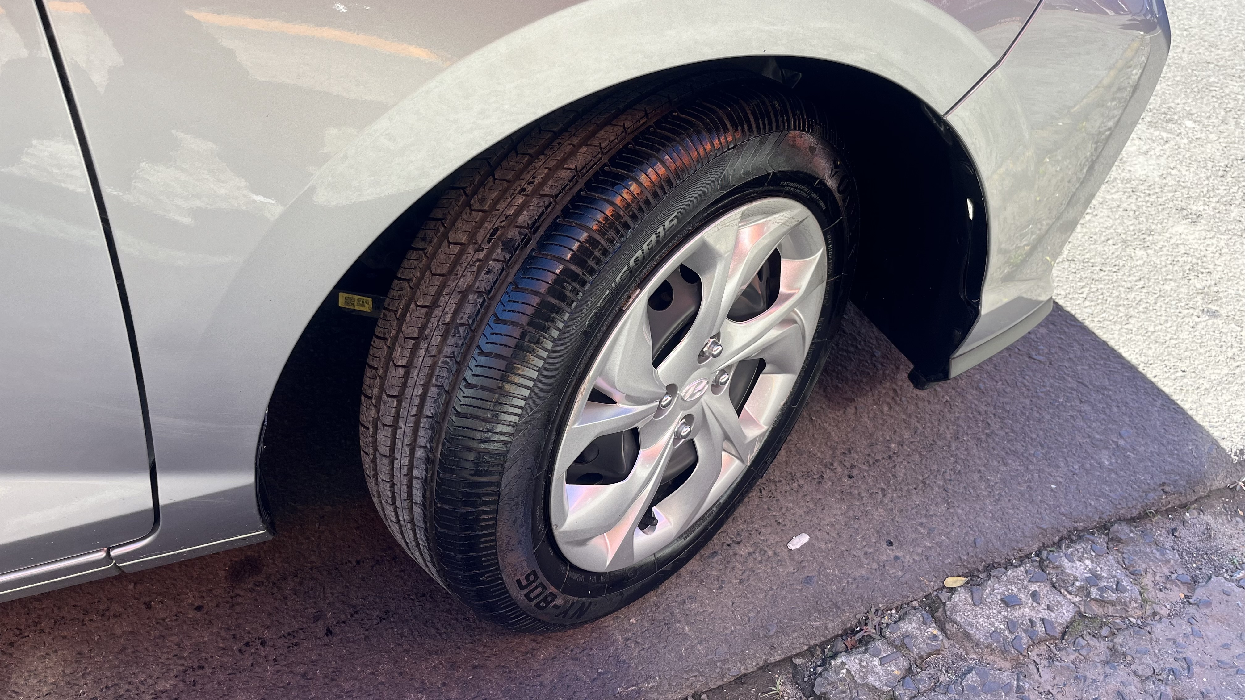 Hyundai HB20S 1.0 Comfort Plus Flex Manual - foto 10