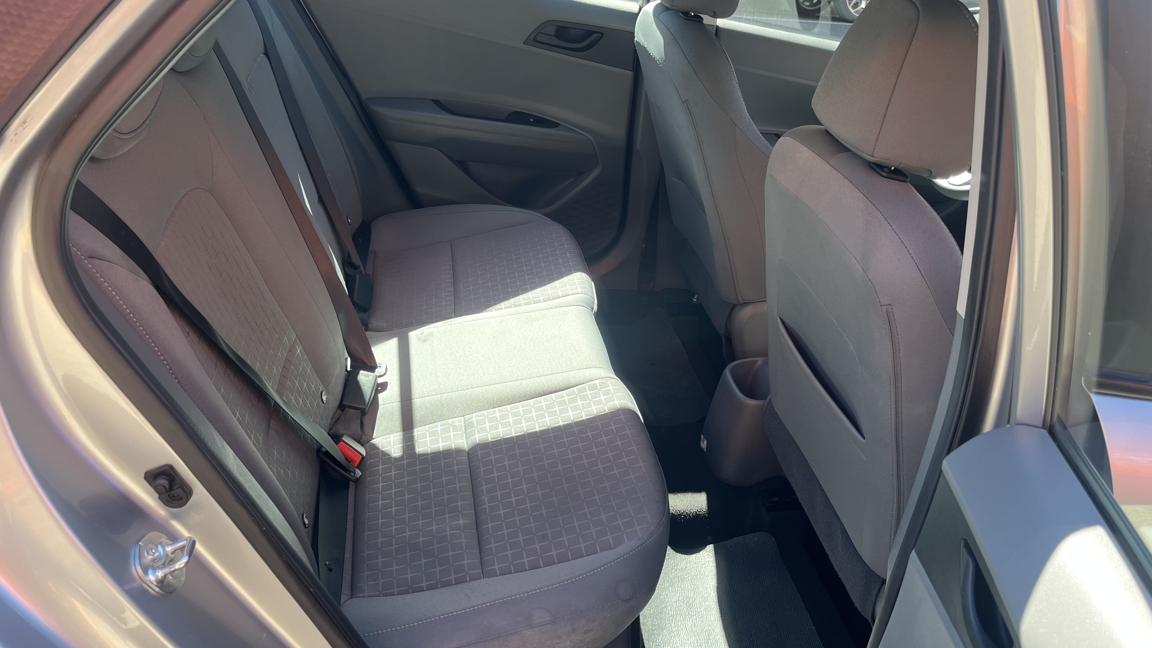 Hyundai HB20S 1.0 Comfort Plus Flex Manual - foto 7