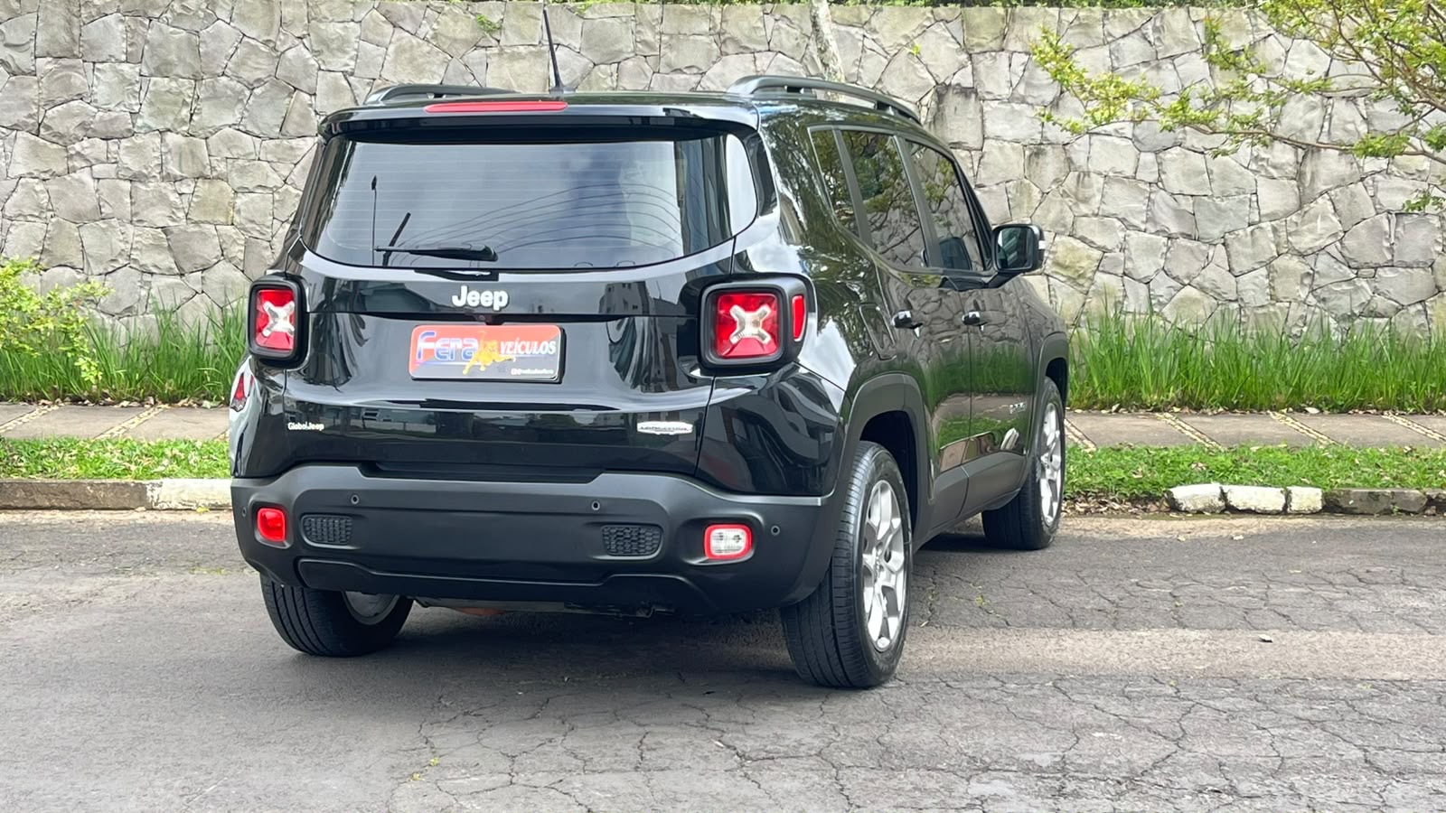 Jeep Renegade 1.8 Longitude 4X2 Flex 16V Aut - foto 8