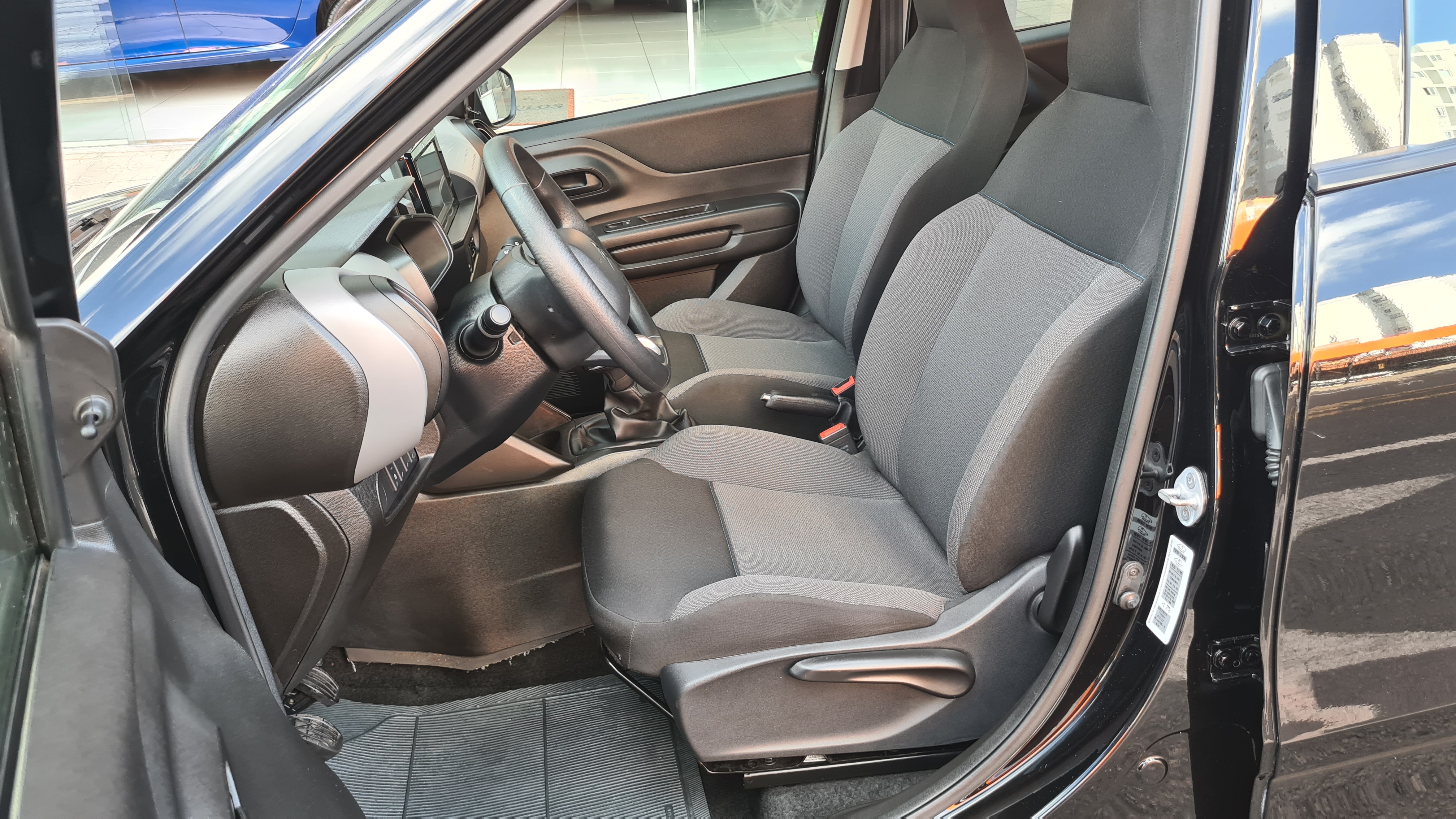 Citroën C3 1.0 FIREFLY FLEX LIVE MANUAL - foto 7