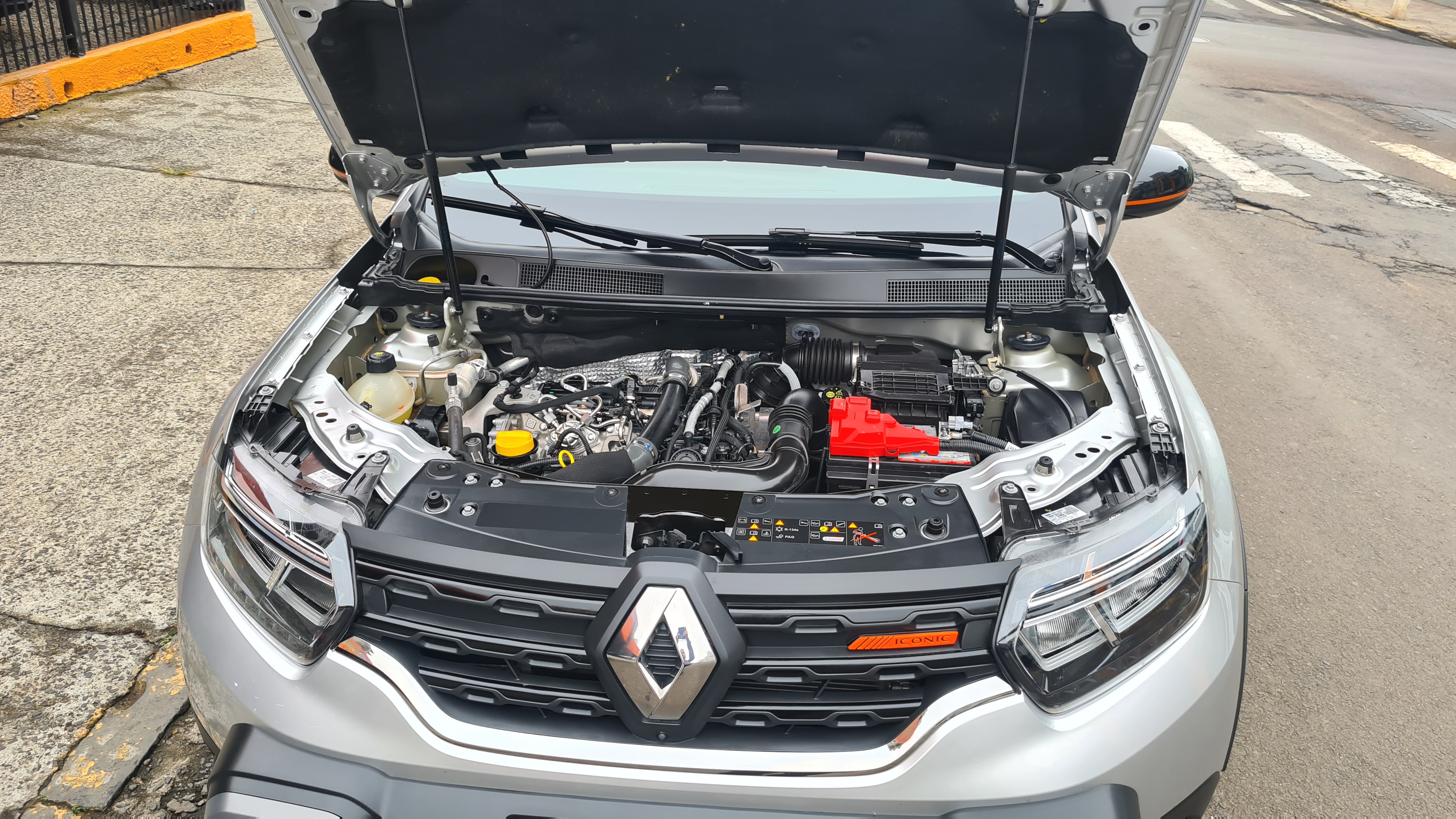 Renault Duster 1.3 TCE FLEX ICONIC X-TRONIC - foto 4