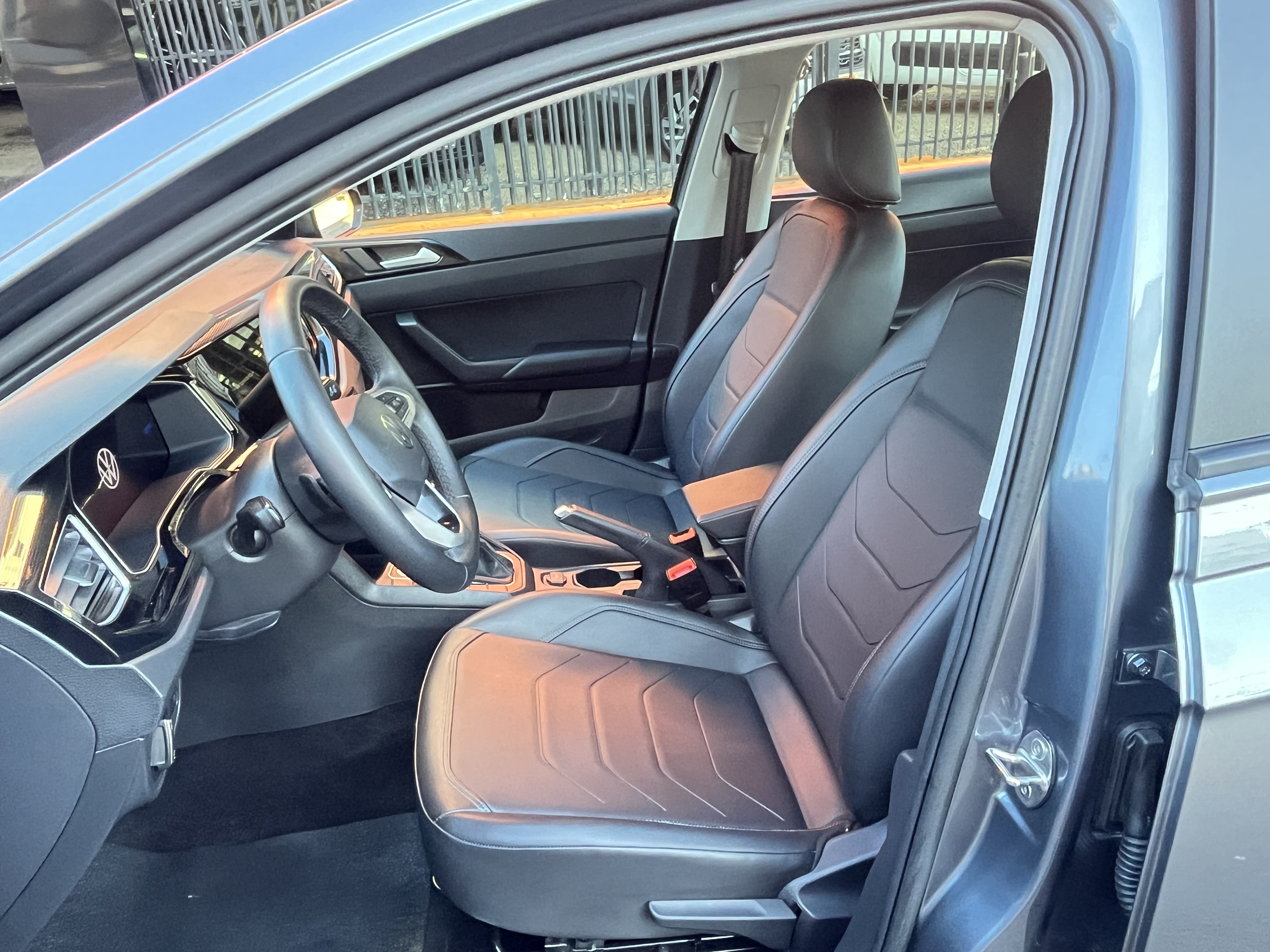 Volkswagen Virtus 1.0 200 TSI COMFORTLINE - foto 6