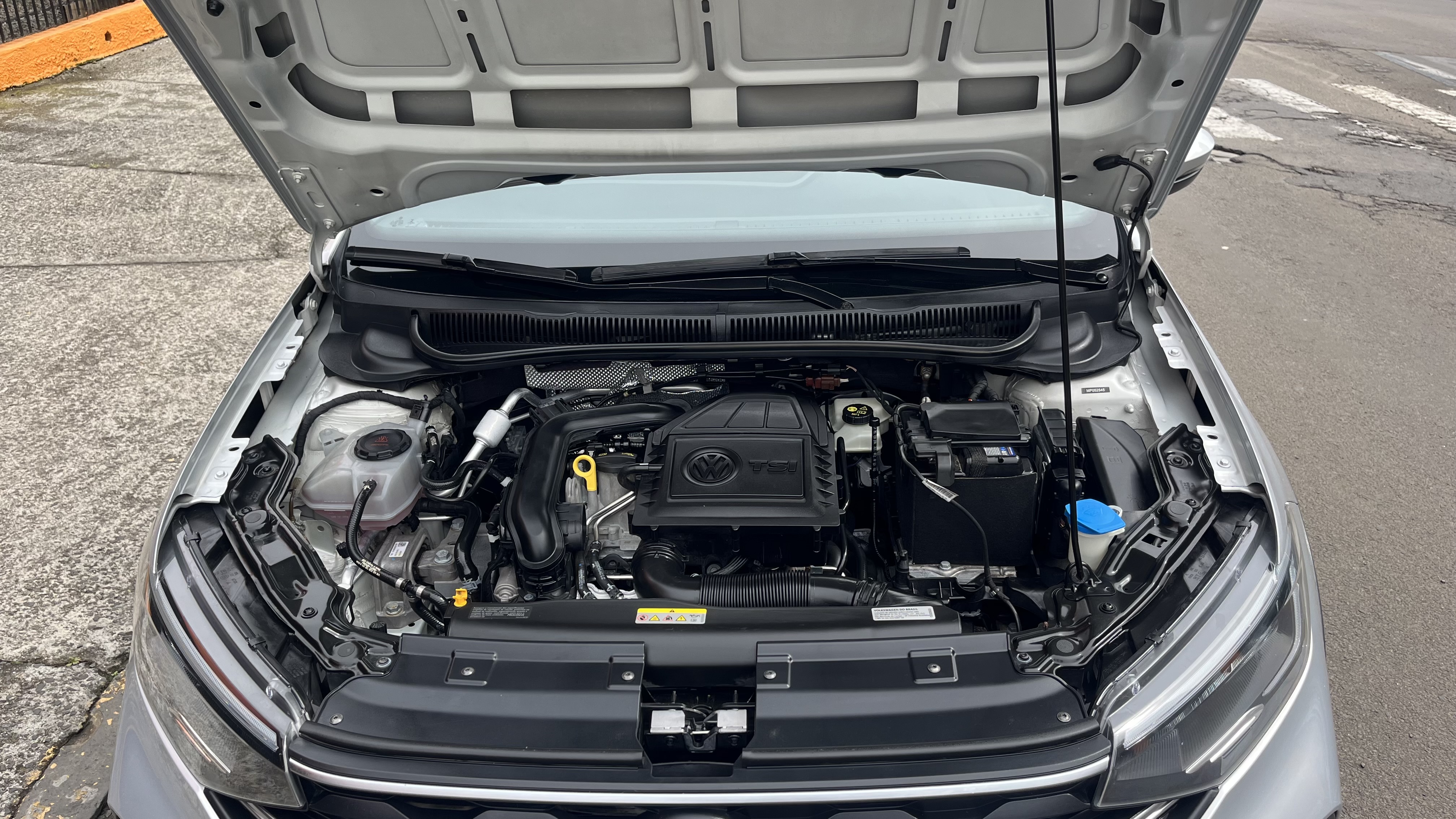 Volkswagen Nivus HIGHLINE 1.0 200 TSI Flex Automático - foto 3
