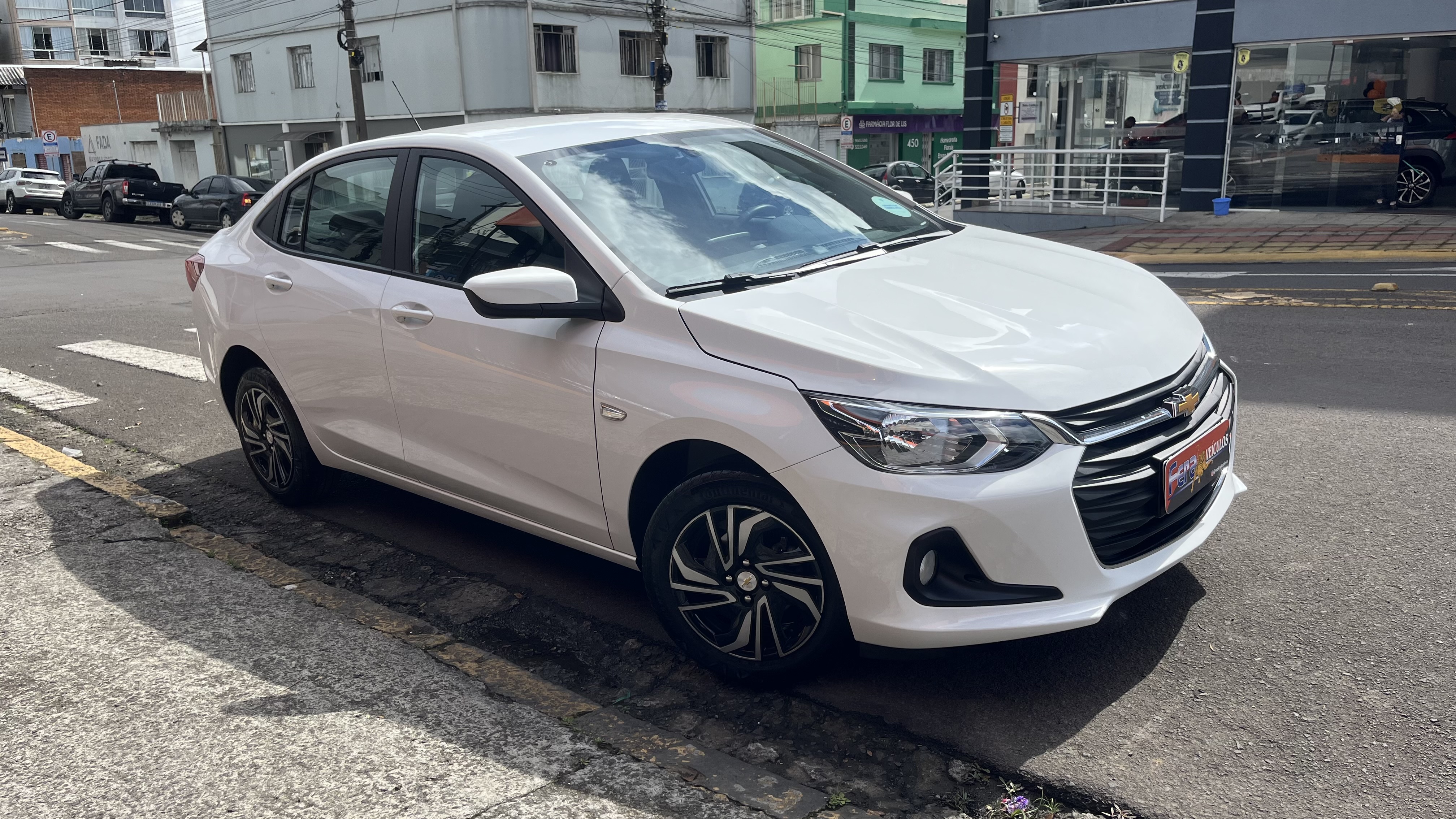 Chevrolet Onix Plus 1.0 plus LT 12V Flex 4P Manual - foto 3