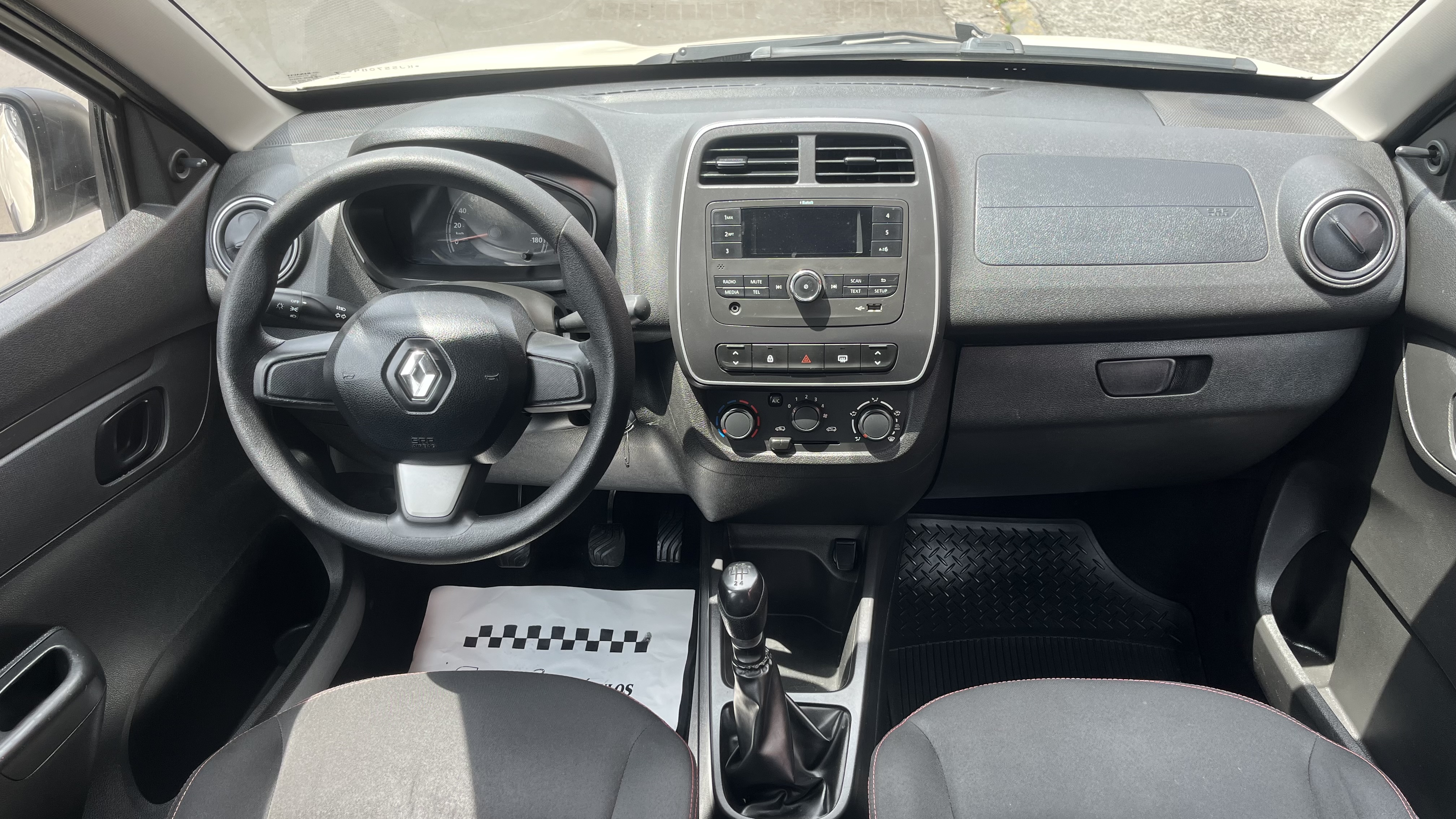 Renault Kwid 1.0 Zen 12V Flex 5P Manual… - foto 5
